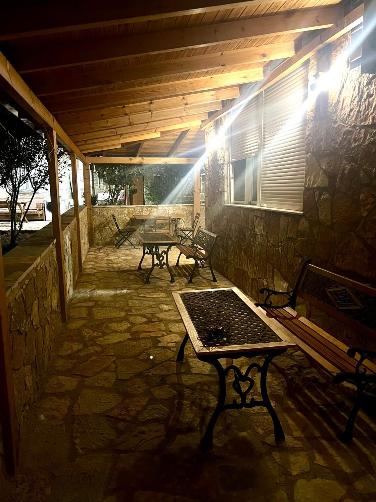 Hotel Jardin Miraculeux Himarë Exterior foto